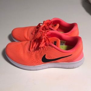 Nike free run size 8